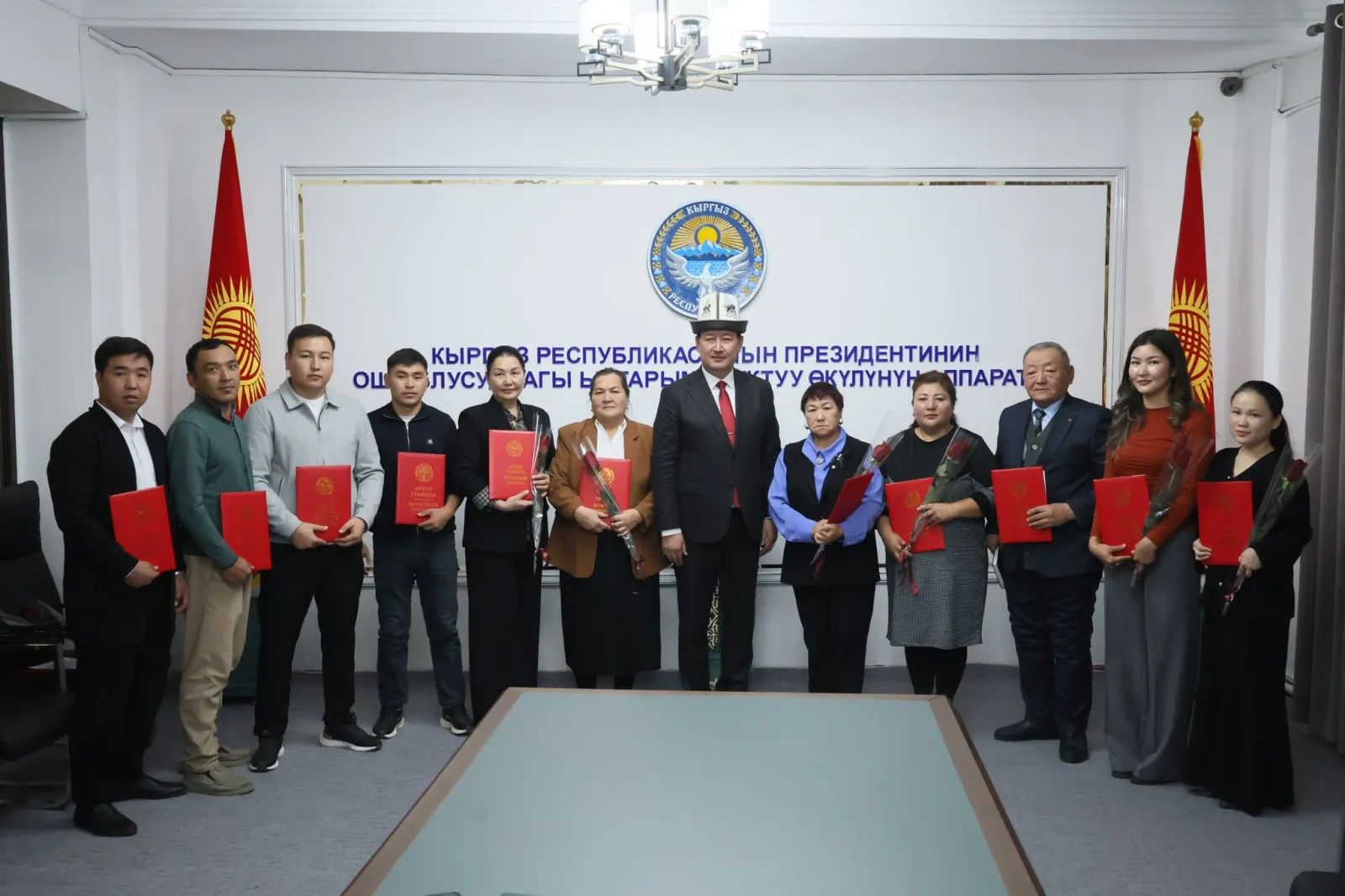 Эльчибек Джантаев ЖМК өкүлдөрүн 7-ноябрь – Маалымат жана басма сөз күнү менен куттуктады