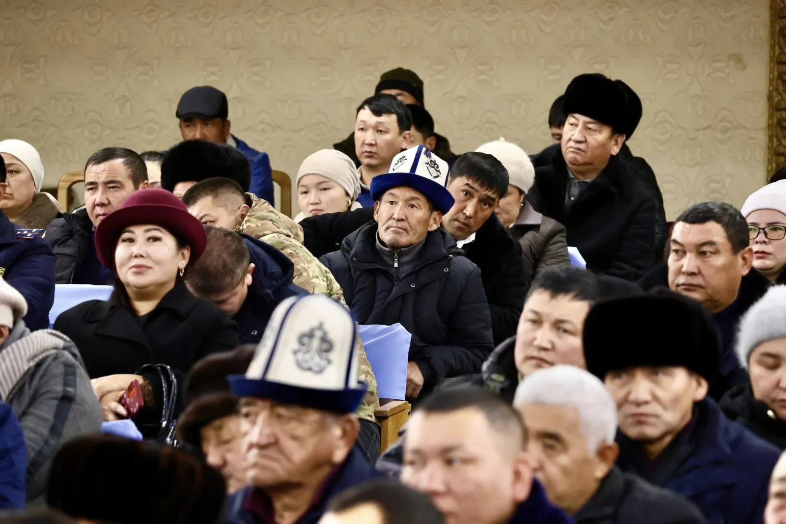 Аманкан Кенжебаевдин эл менен жолугушуусу Кара-Кулжа районунда уланды