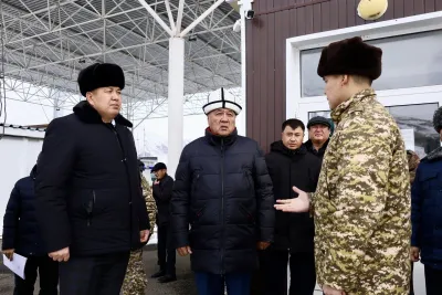 Ош облусунун башчысы “Кара-Мык” чек ара өткөрмө пунктунун ишмердүүлүгү менен таанышты
