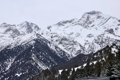 Кара-Кой эс алуу аймагында саркынды сууларды тазалоочу жайдын курулушуна мезгил кутучасы салынды