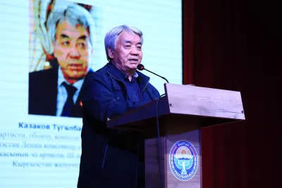 Эльчибек Джантаев тарыхчыларды жана изилдөөчүлөрдү Алымбек датканын мурасын терең изилдөөгө чакырды.